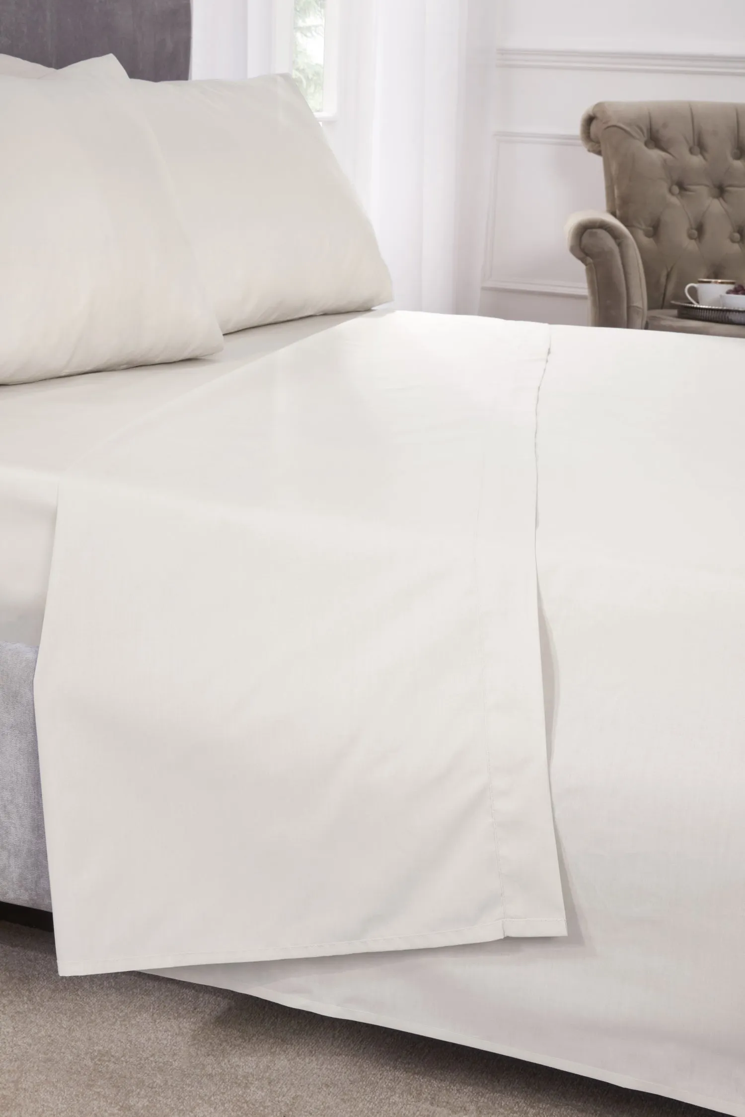 180 Thread Count Percale Flat Sheet in Ivory