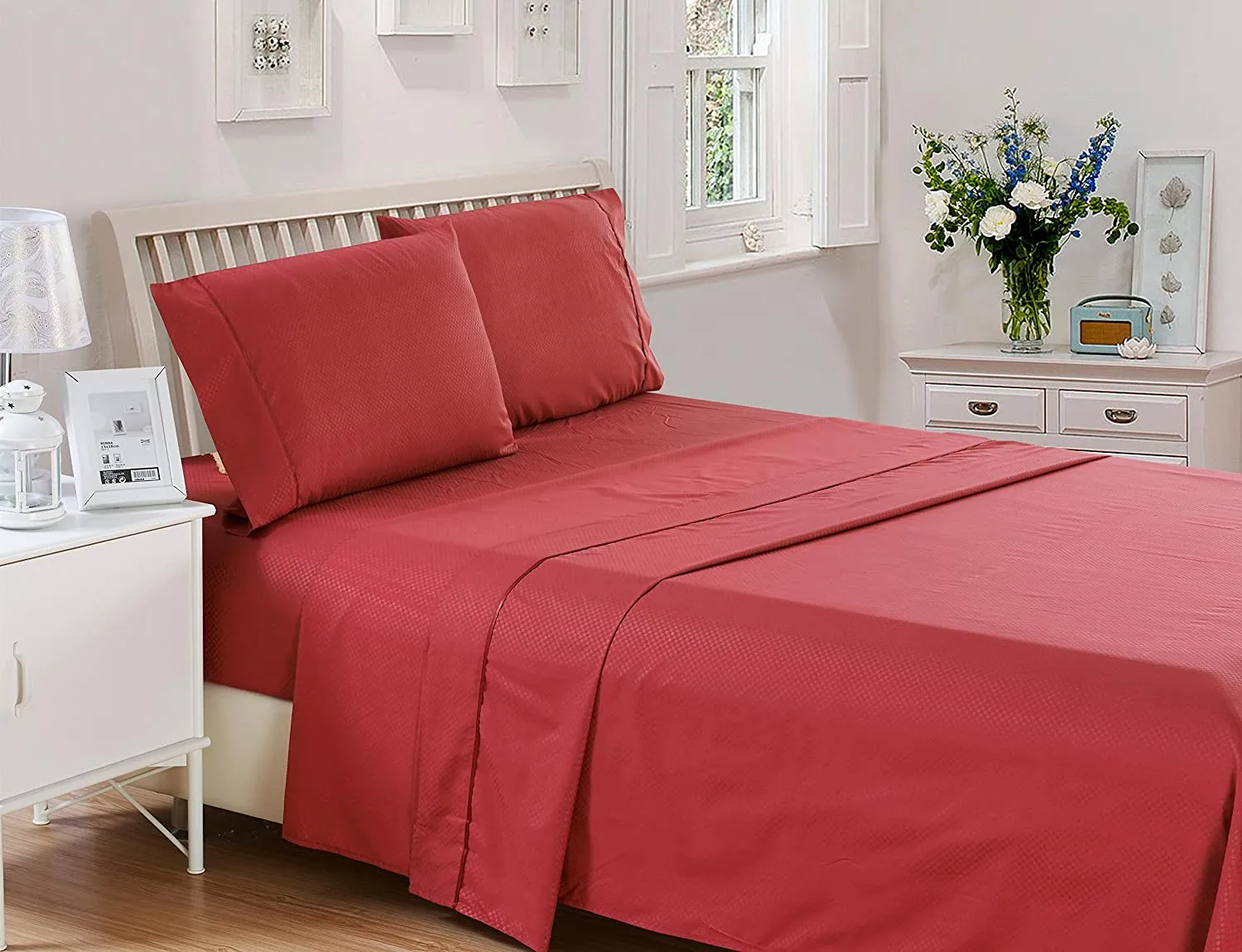 1800 Tread Wrinkle Stain Fade Resistant Hypoallergenic Deep Pocket 6 Pcs Bed Sheet Set