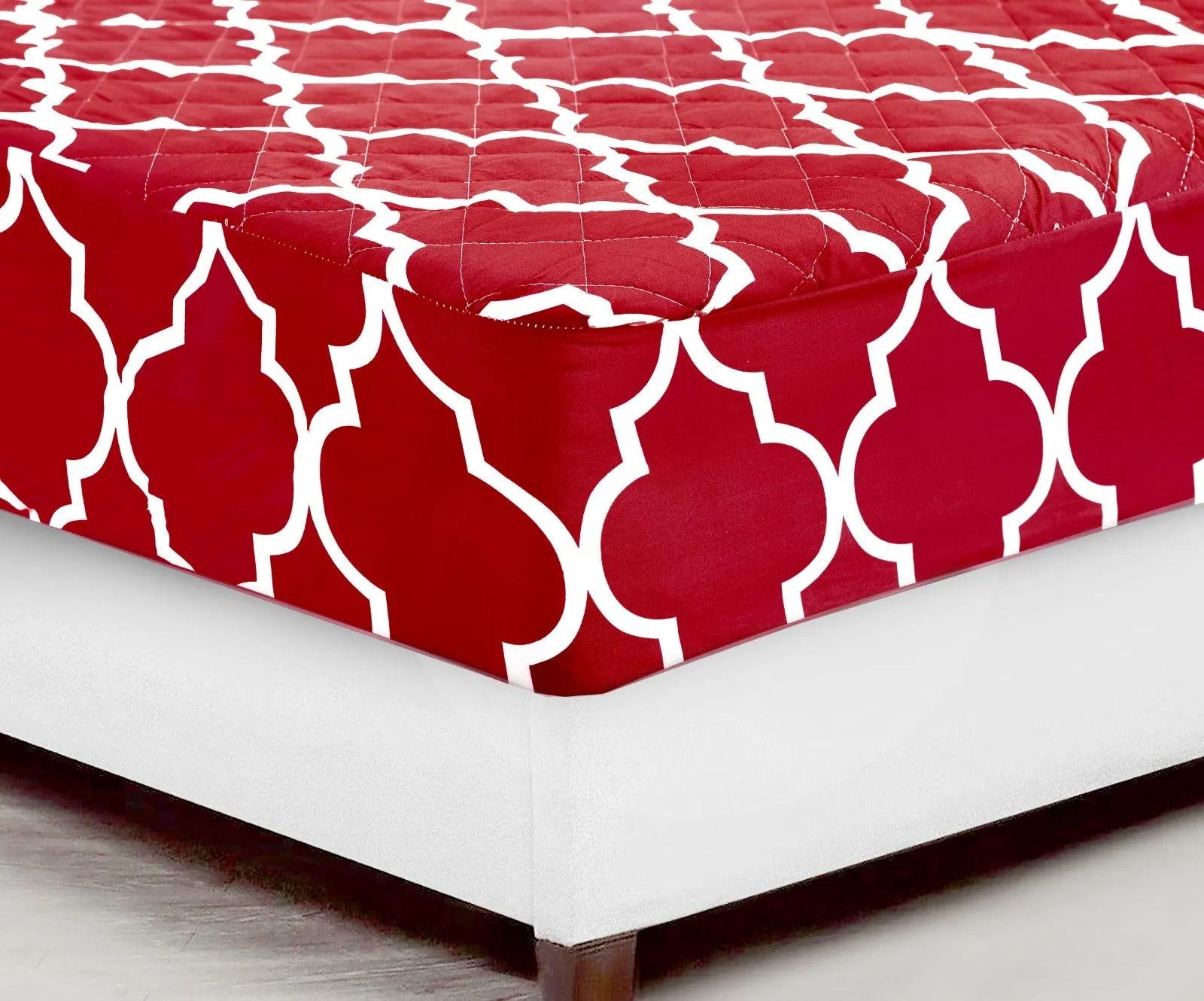 6 PCs Bed Spread Set-Maroon Geometric