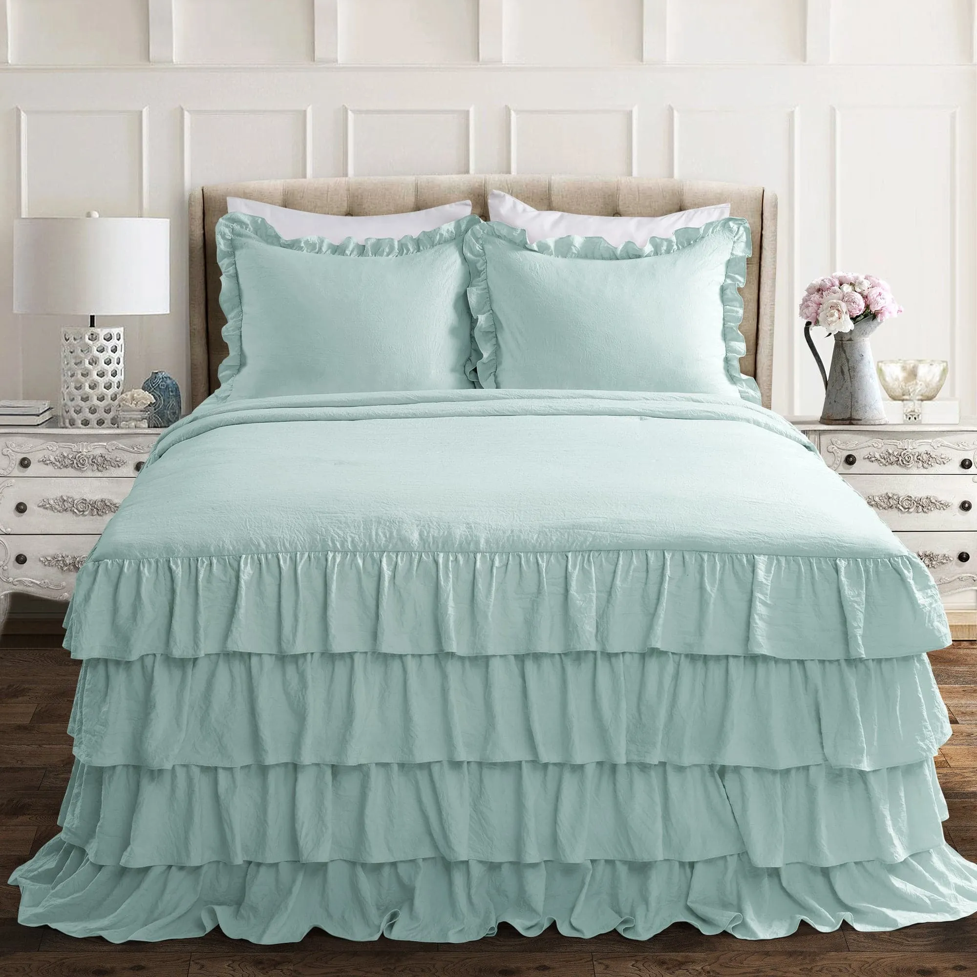 Allison Ruffle Skirt Bedspread Set