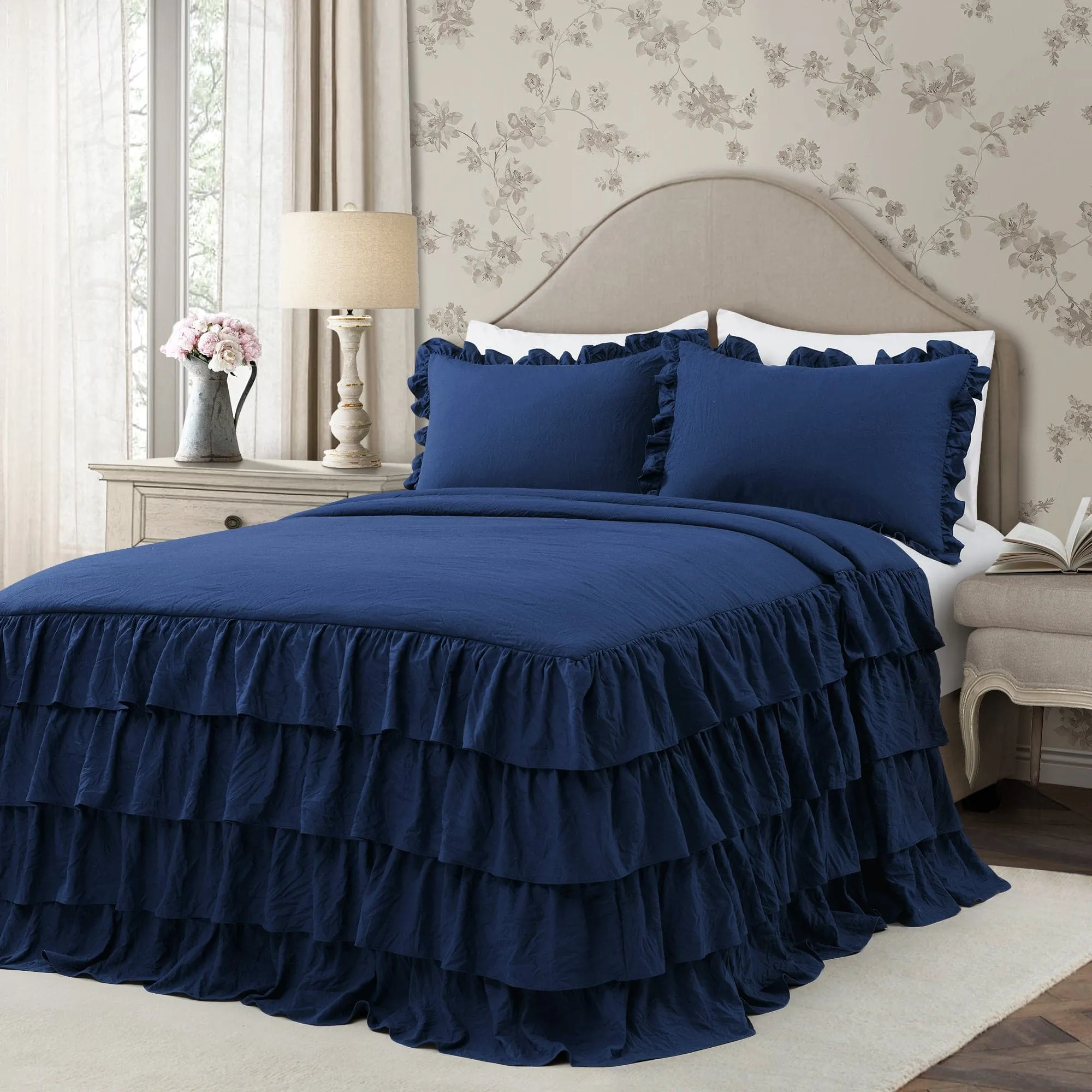 Allison Ruffle Skirt Bedspread Set