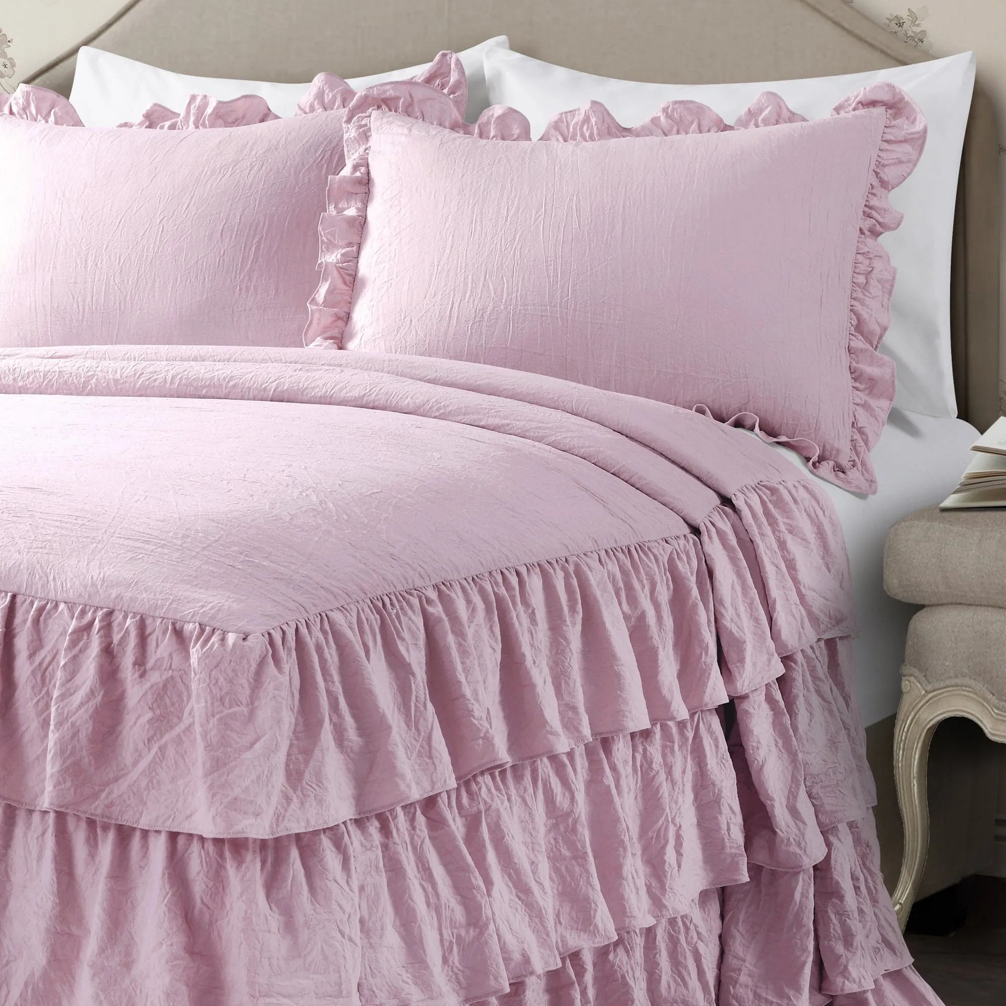 Allison Ruffle Skirt Bedspread Set