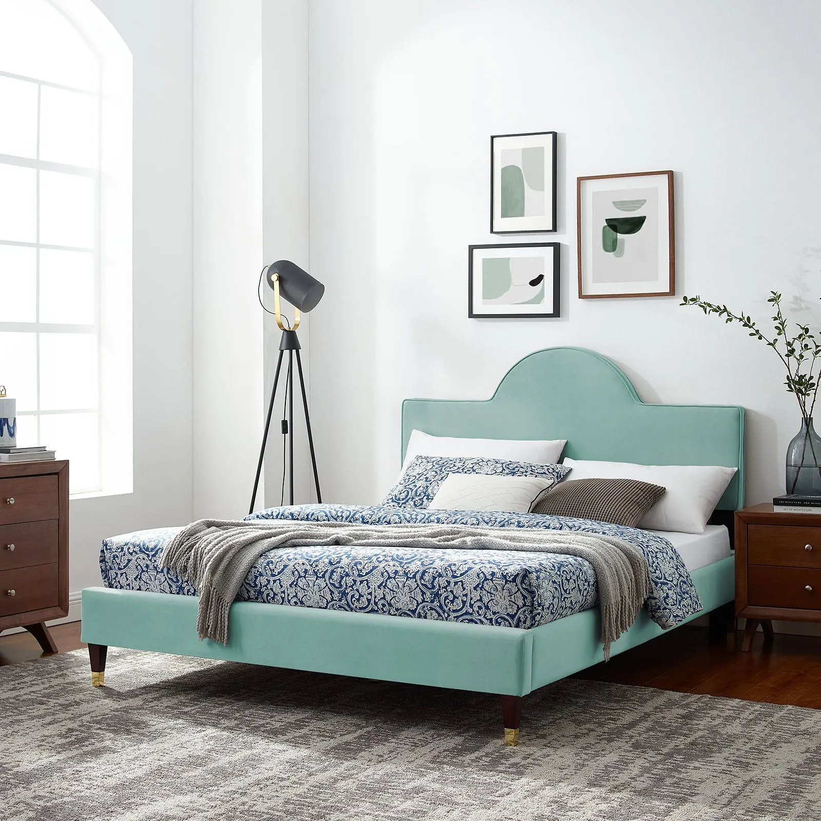 Aurora Performance Velvet Bed by Modway