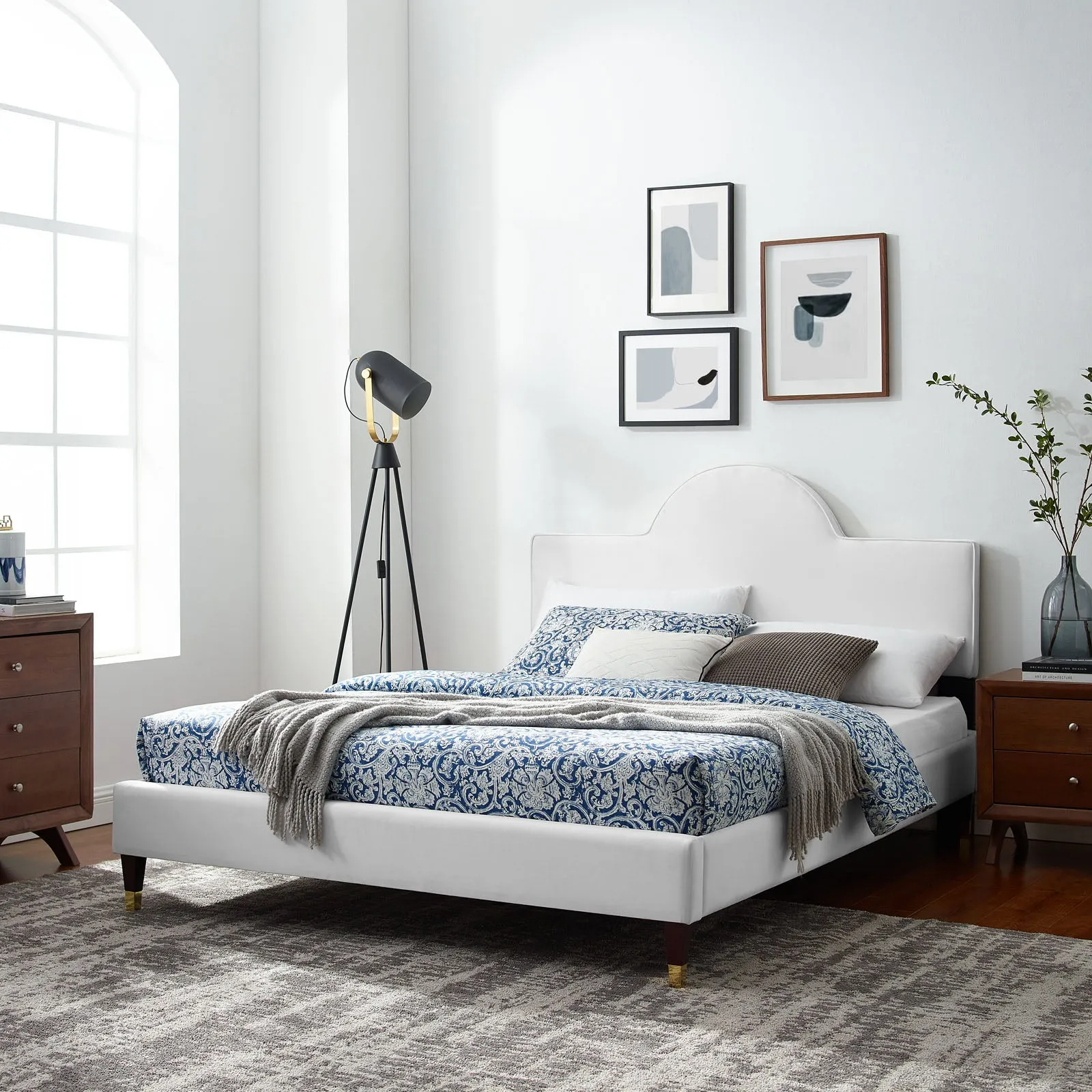 Aurora Performance Velvet Bed by Modway