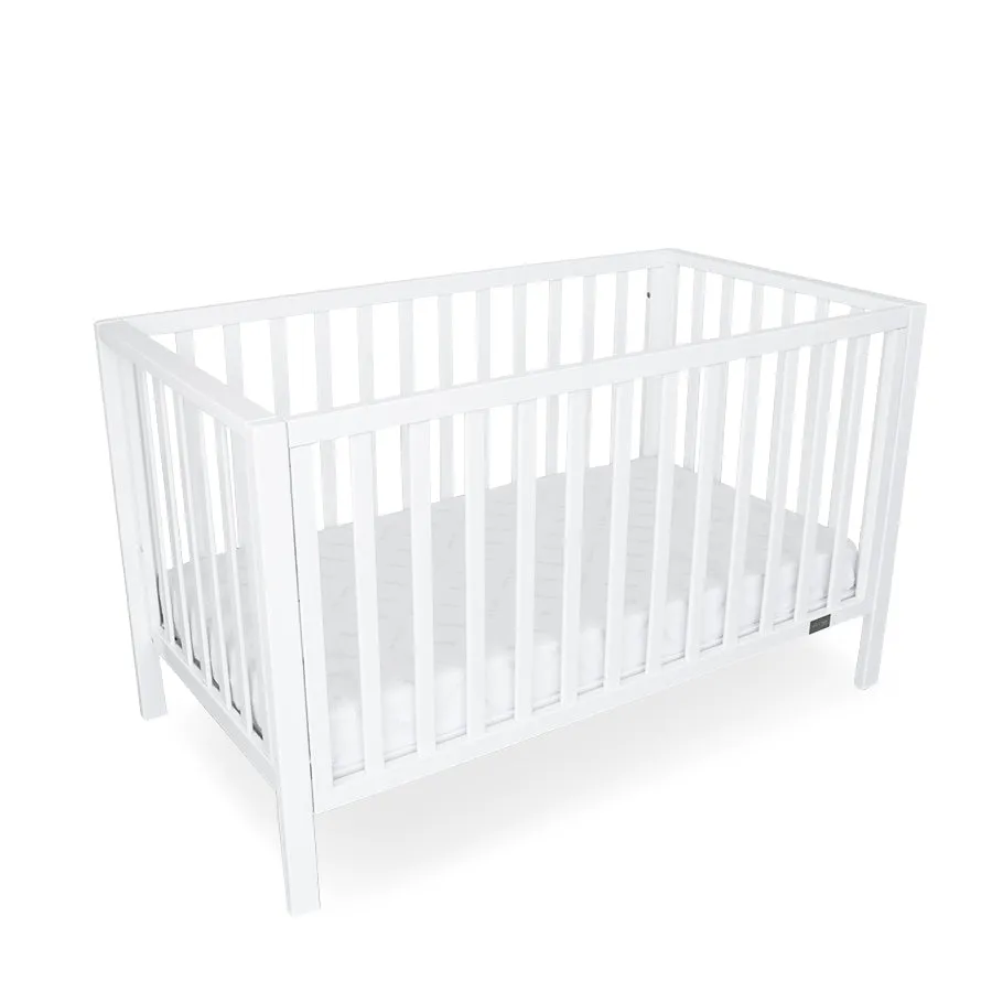 Babyhood Lulu Cot Bundle - White