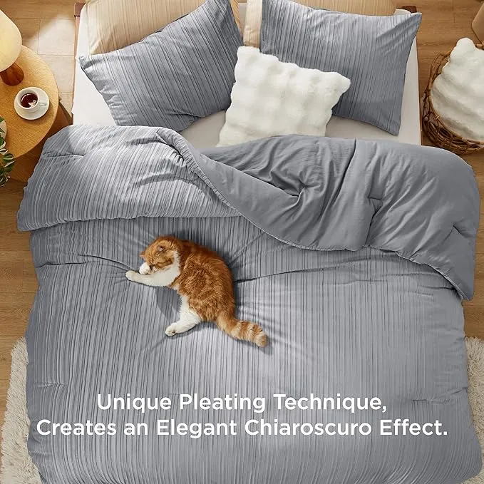 Bedsure Fluffy Comforter Set