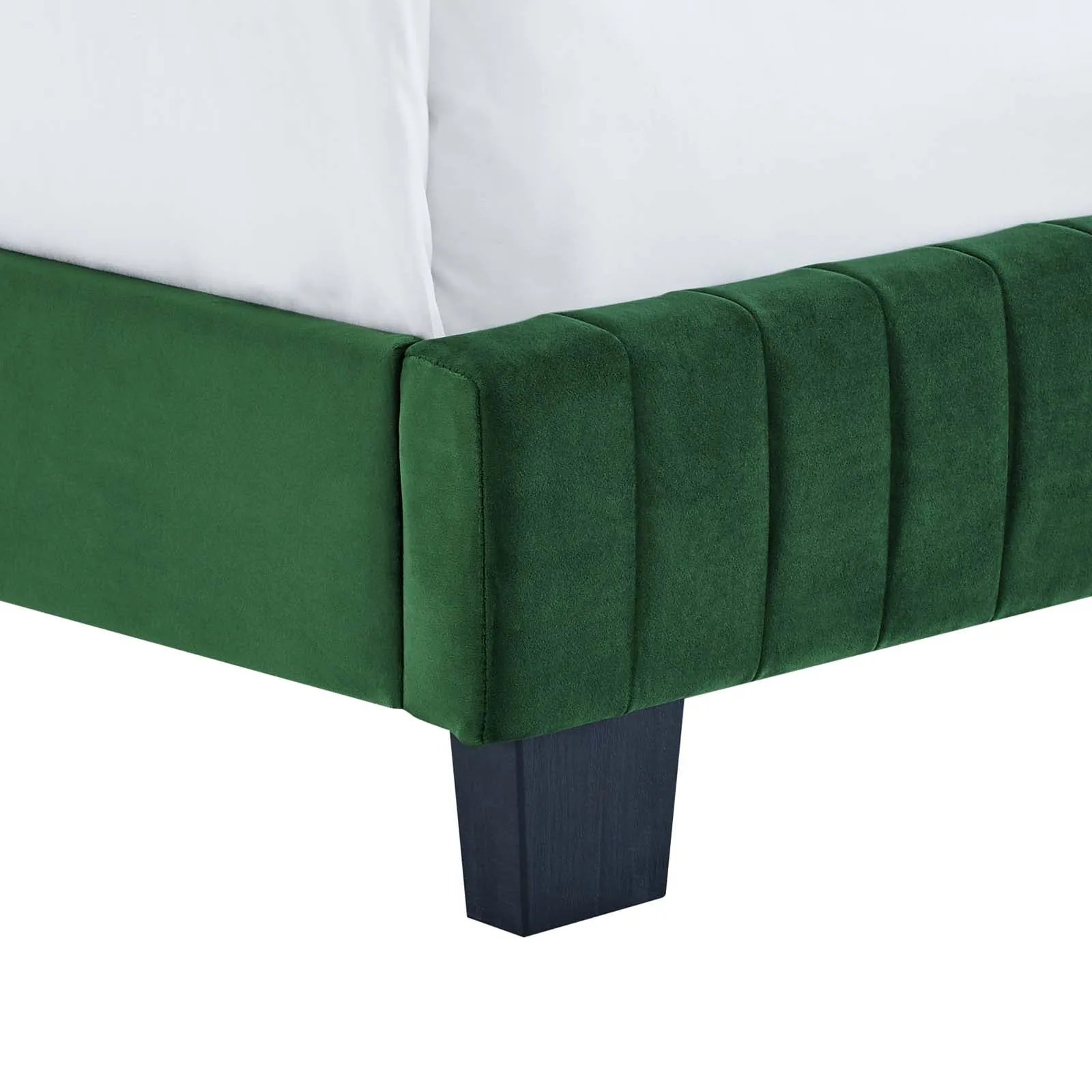 Celine Channel Tufted Performance Velvet Full Bed Emerald MOD-6331-EME