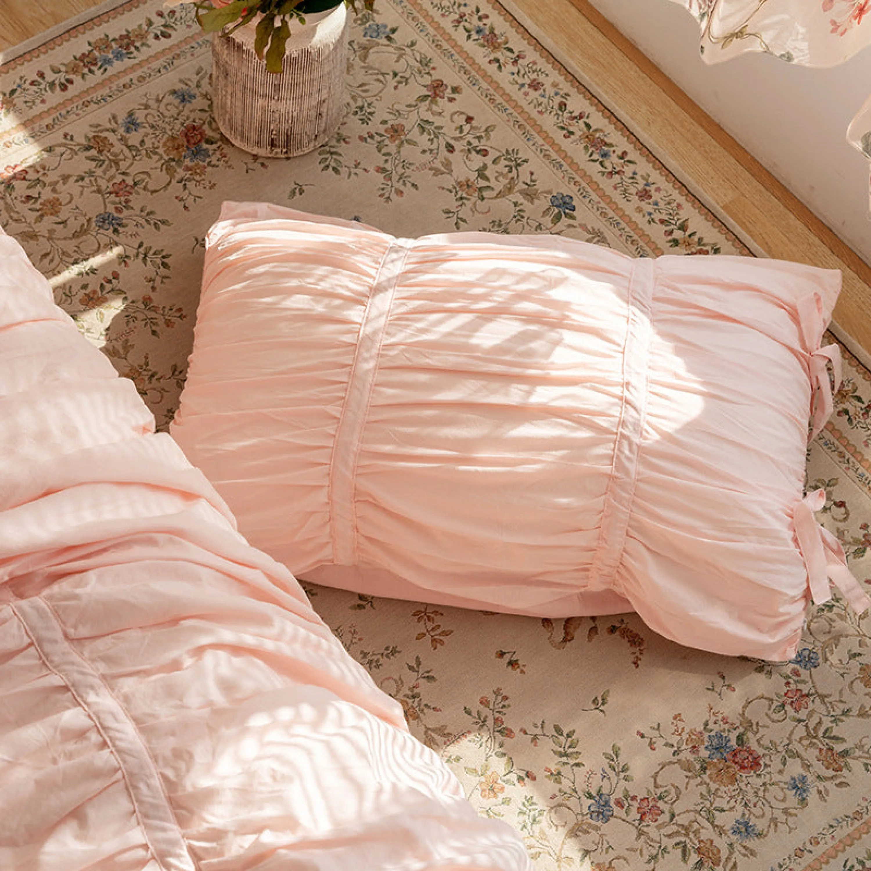 Coquette Ribbon Ties Pillowcases / Pink