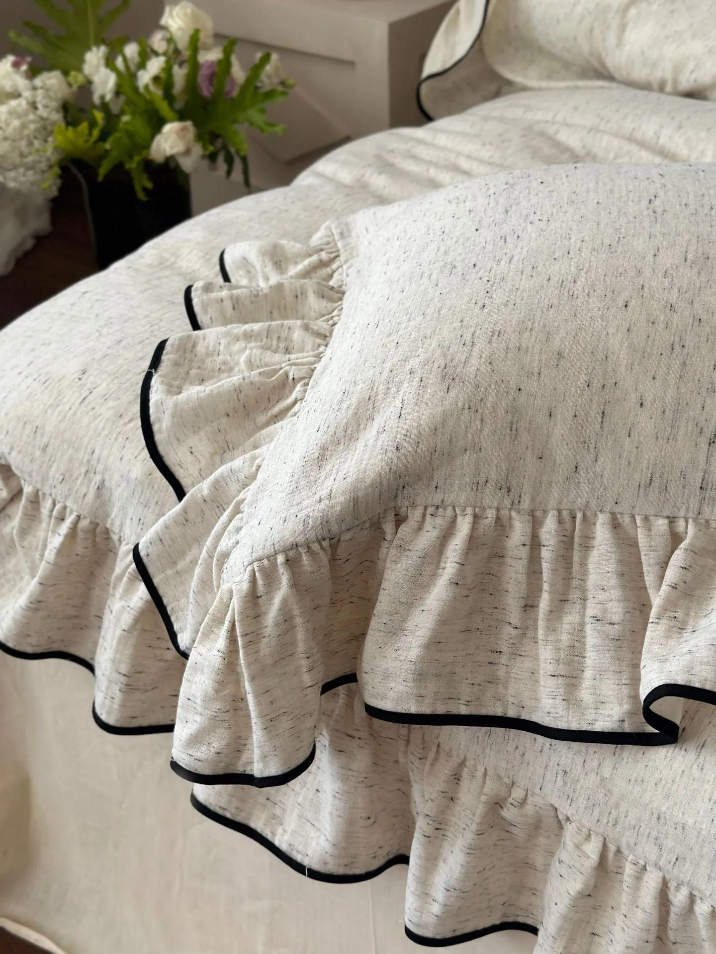 Élise French Vintage Ruffled Double Gauze Bedding Set