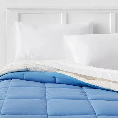 New - Room Essentials Knitted Reversible Comforter Solid Brushing, Blue, Full/Queen