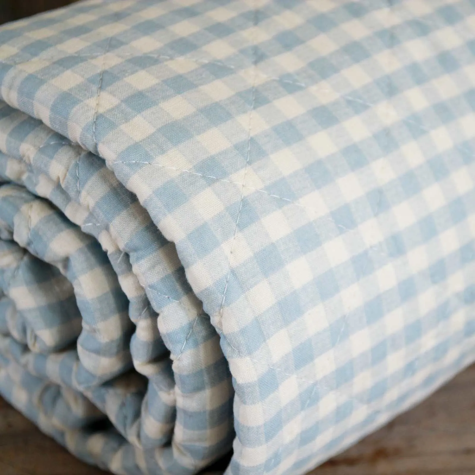 Quilted Bedspread - Blue Gingham