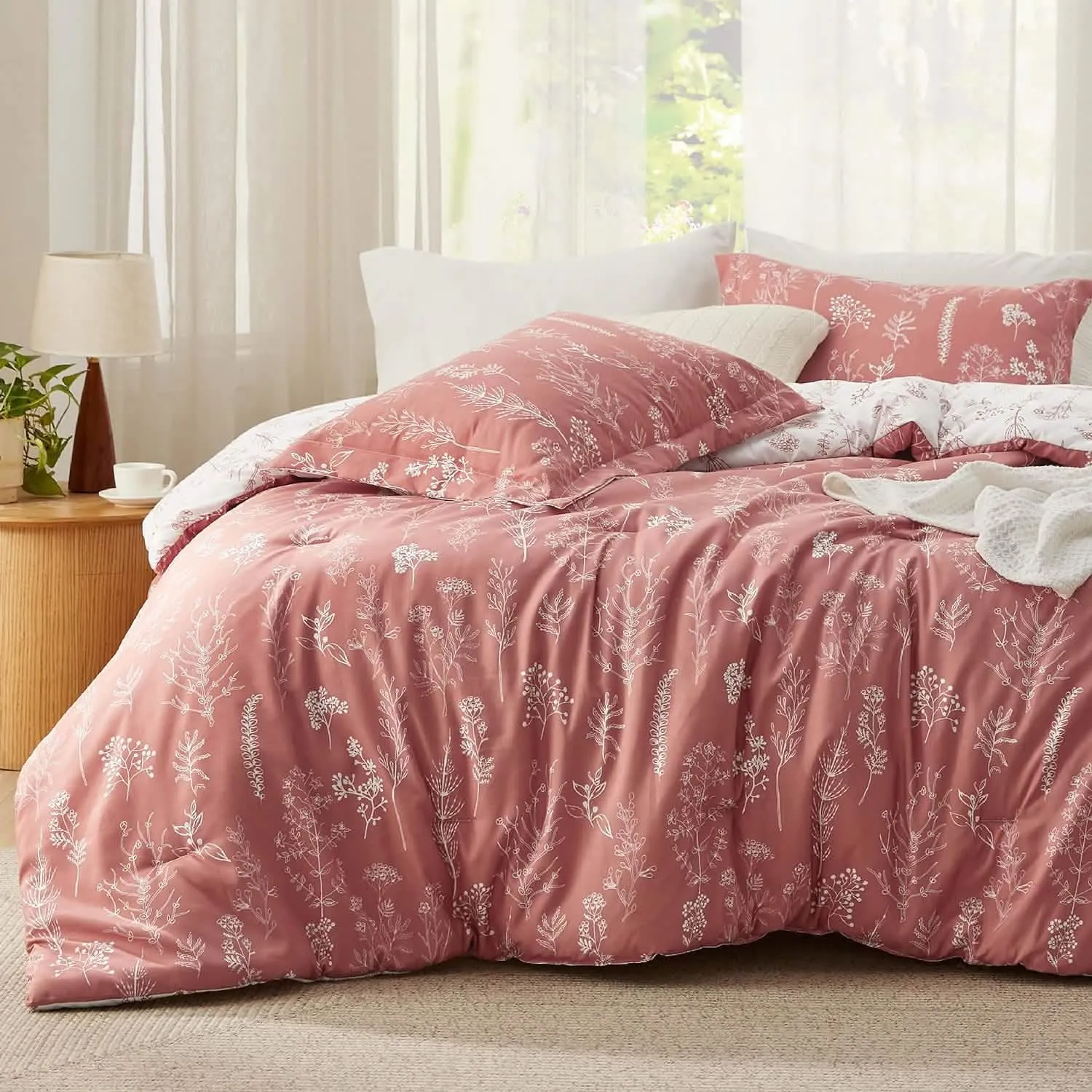 Reversible Floral Print Comforter Set-2