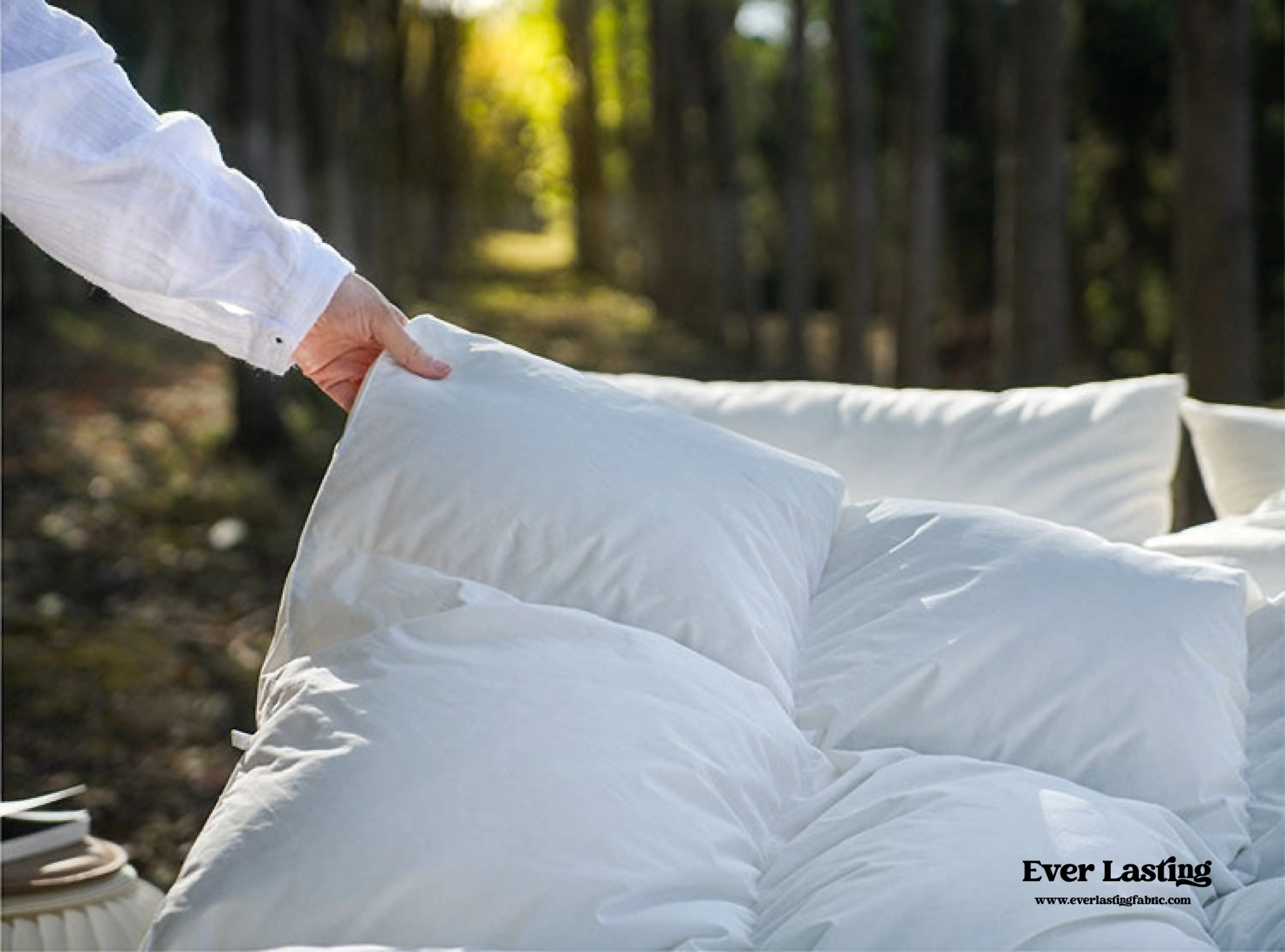 Ultra Fluffy Goose Down Duvet Insert Comforter / Blue